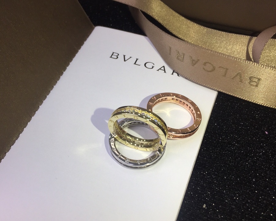 BVLGARI ring