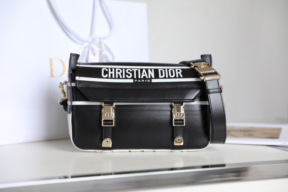 DIOR CAMP small messenger bag