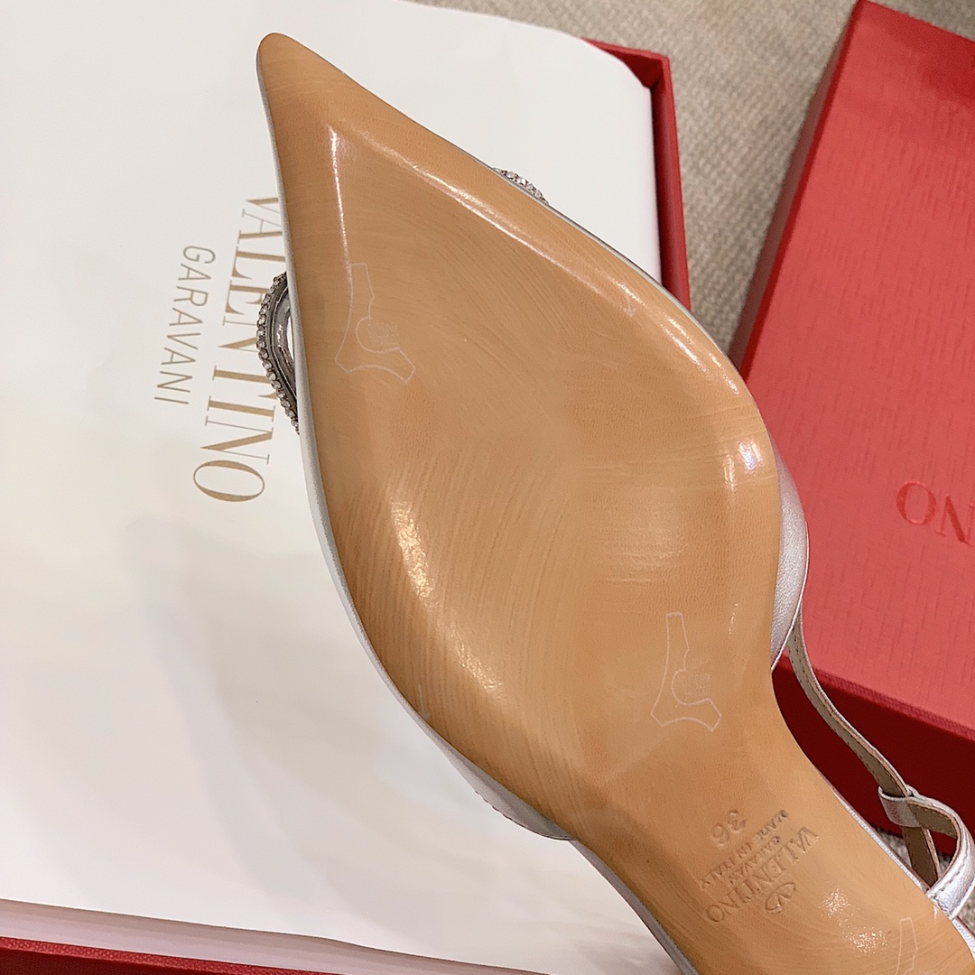 【Valentino】Valentino highest version of kitten heel sandals custom original top calfskin