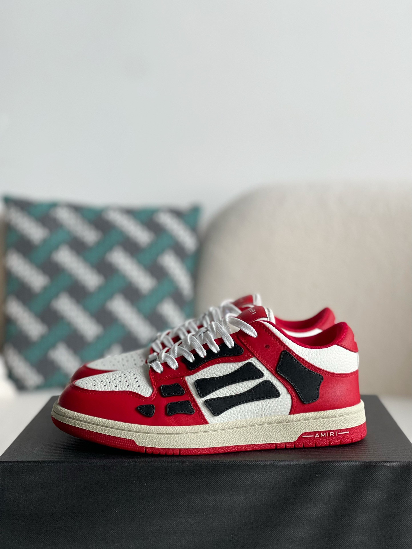 Amiri Bone Sneakers