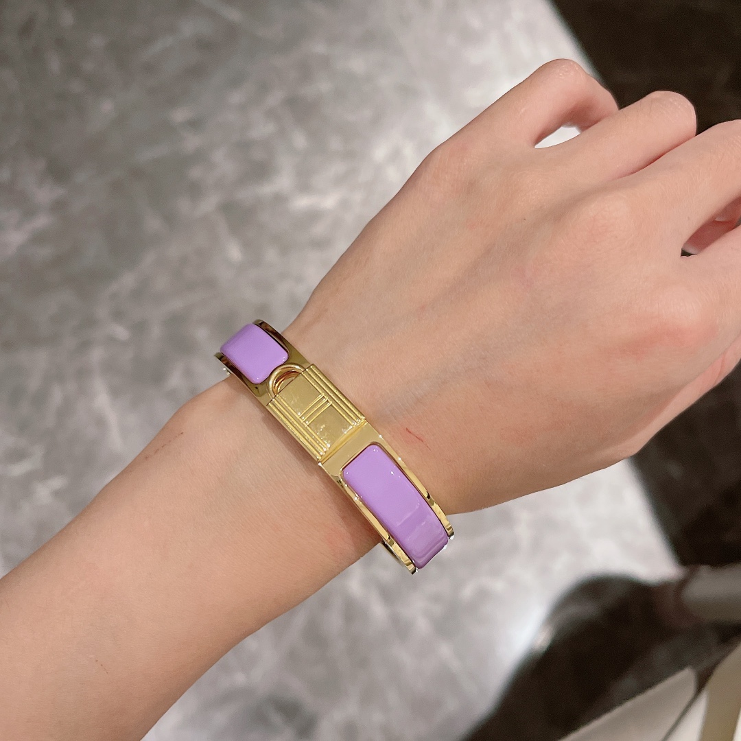 Hermes bracelet