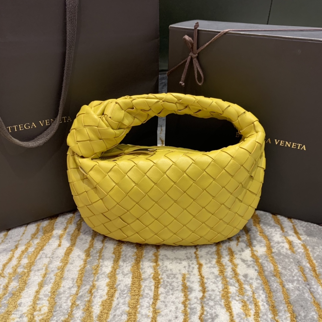 Bottega Veneta  🆕NEW🆕 JODIE #651876
