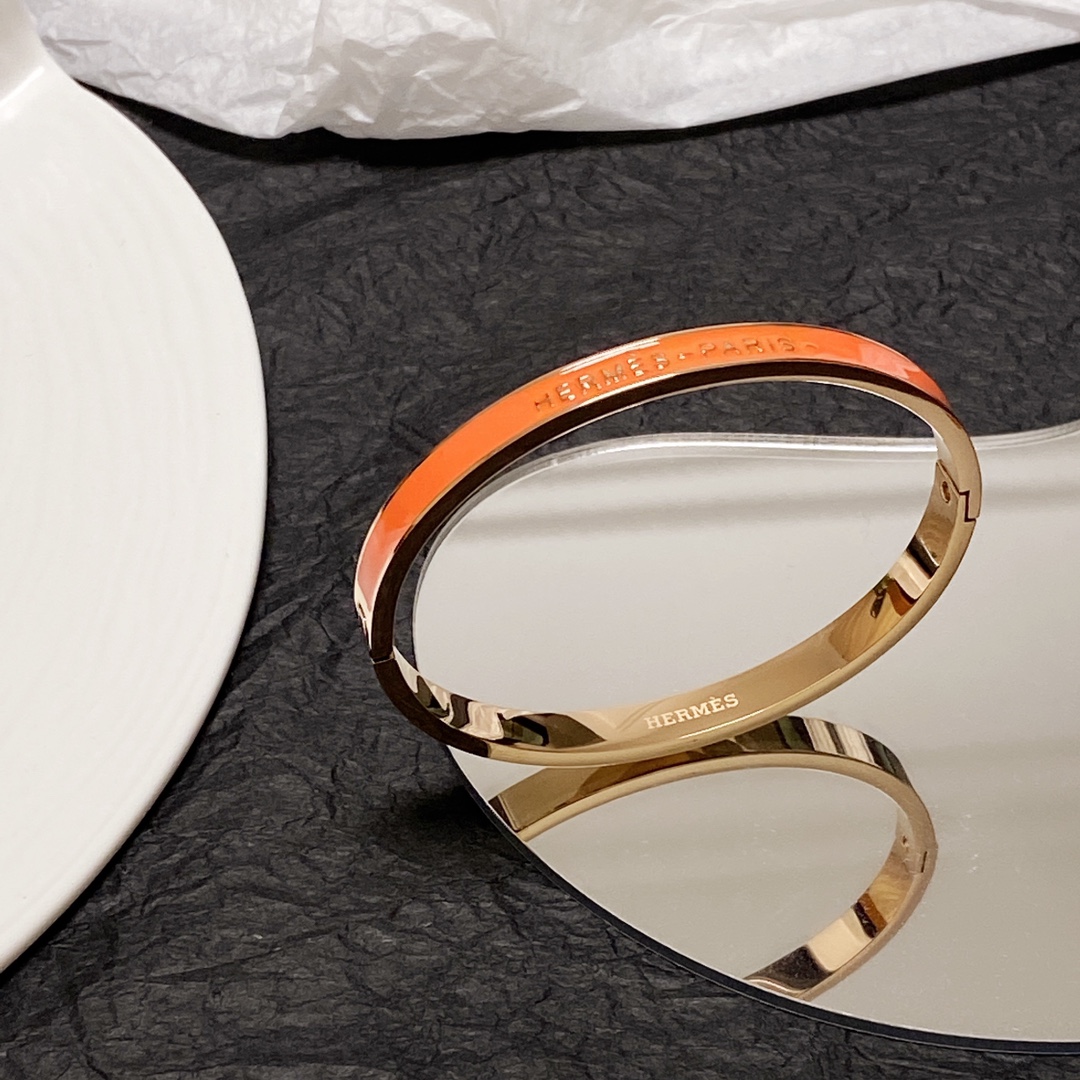 Hermes bracelet