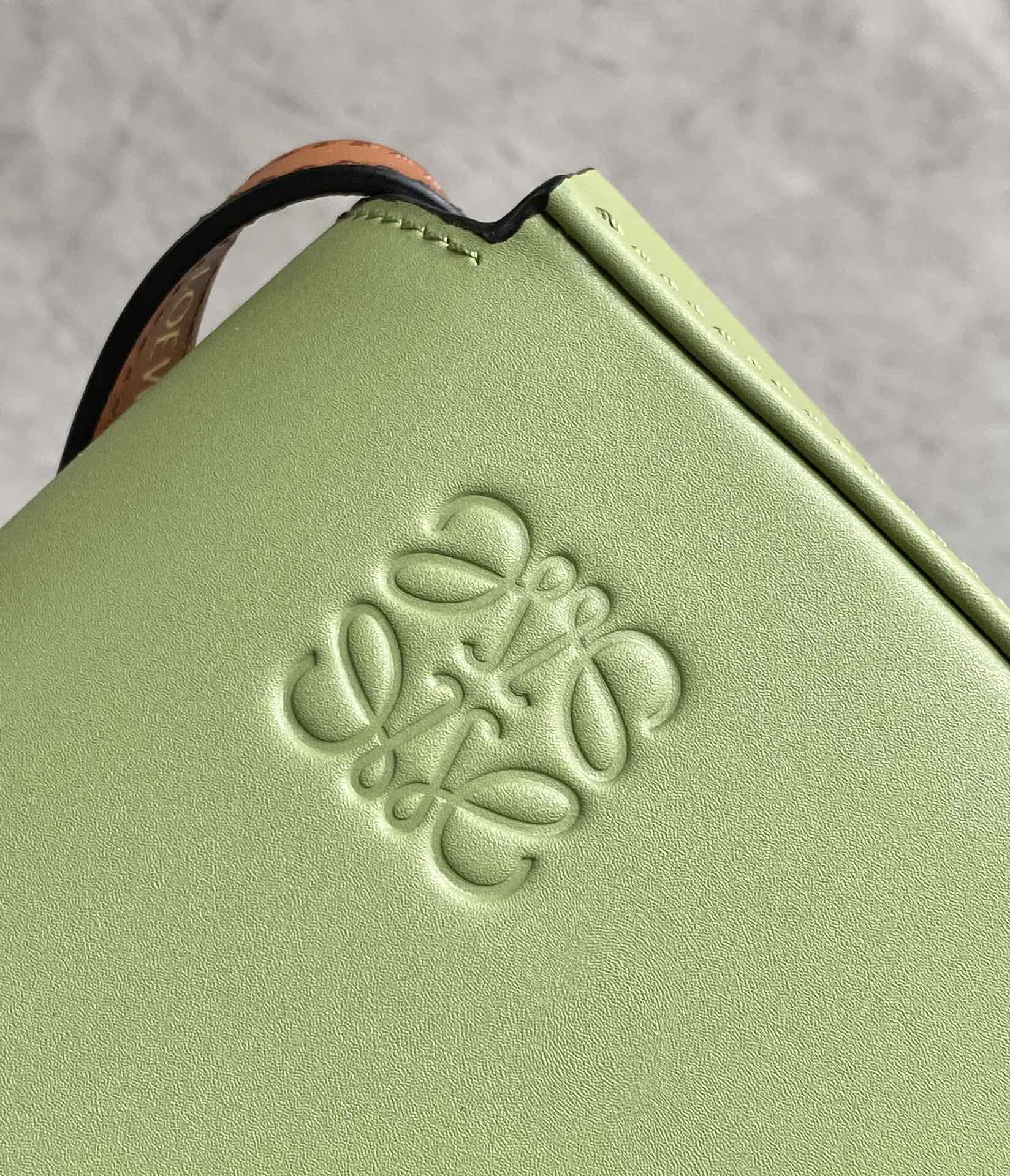 LOEWE Heel duo series