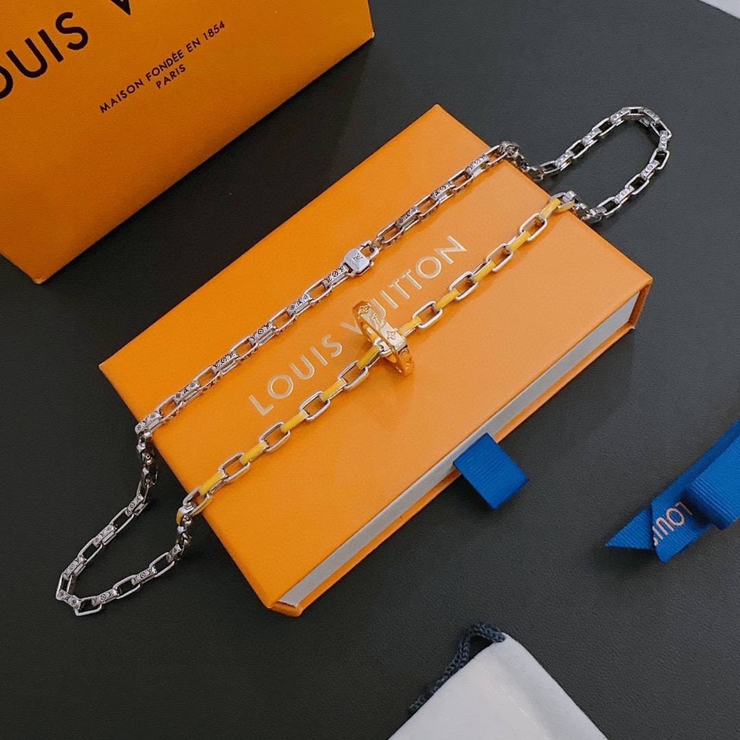 Louis Vuitton Rockabilly punk thai silver vintage silver necklace for couples with 60cm adjustable length