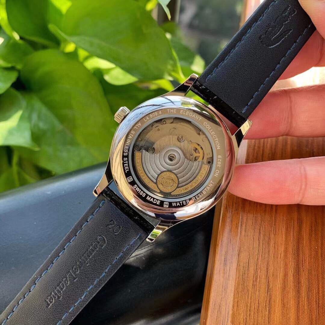 IWC- Vanguard - Men's Watch Mechanical Automatic Movement Mineralized Glass 316L Stainless Steel Case