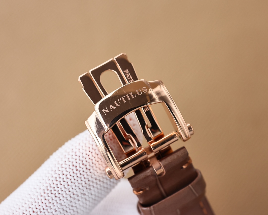 Patek Philippe Sporty Elegance Nautilus Ladies Watch