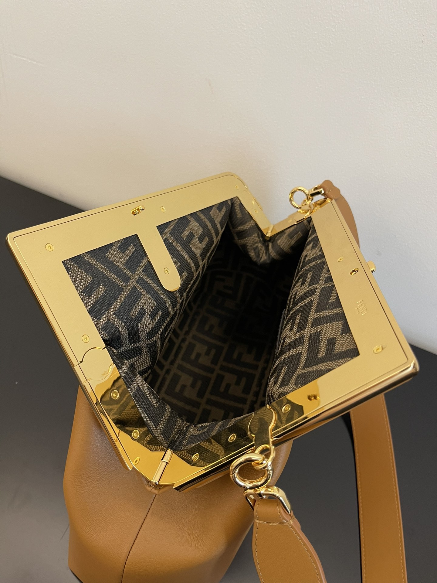 FENDI First Large Caramel
