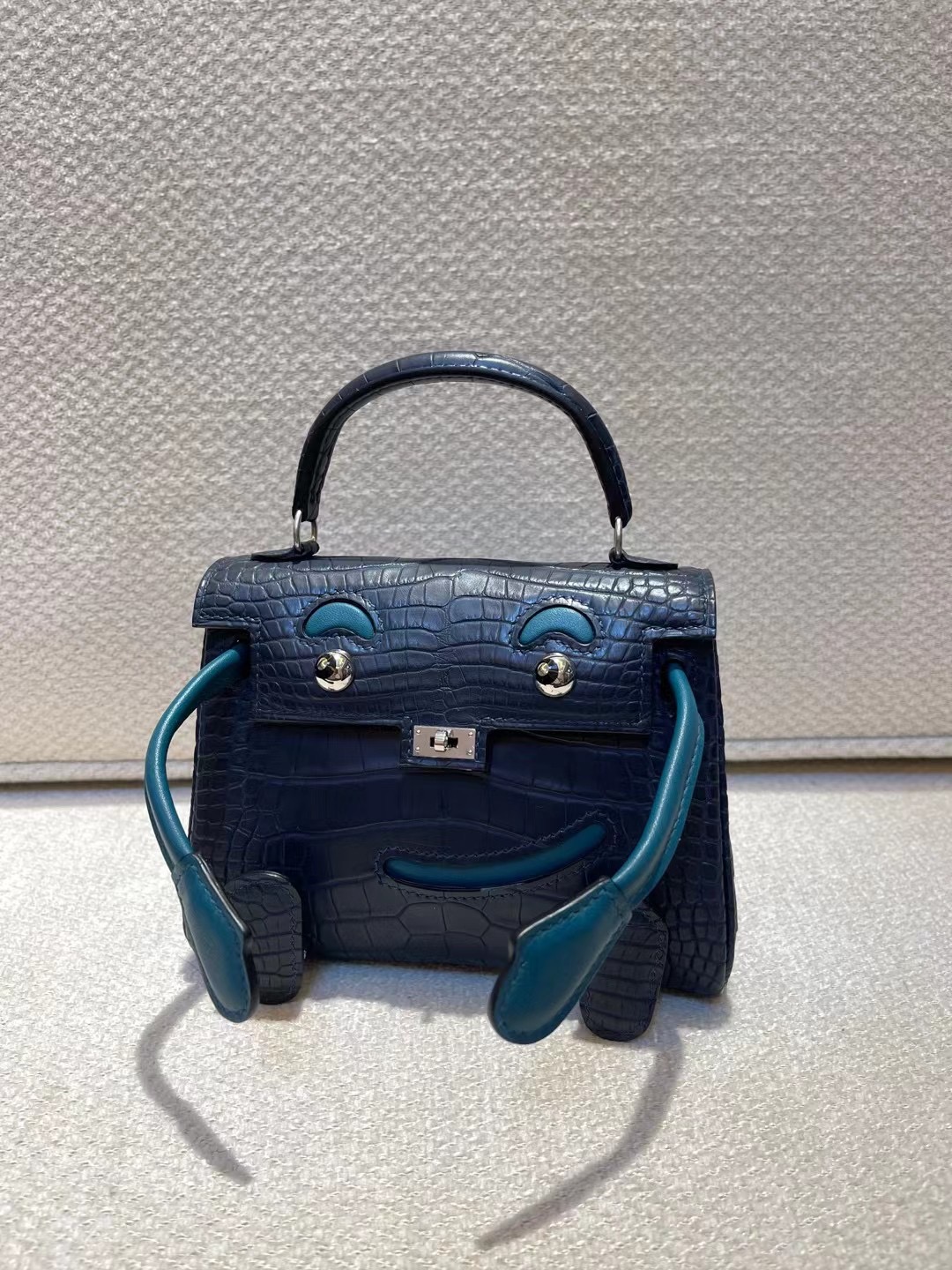 kelly doll  American crocodile top craftsmanship wax thread hand sewing