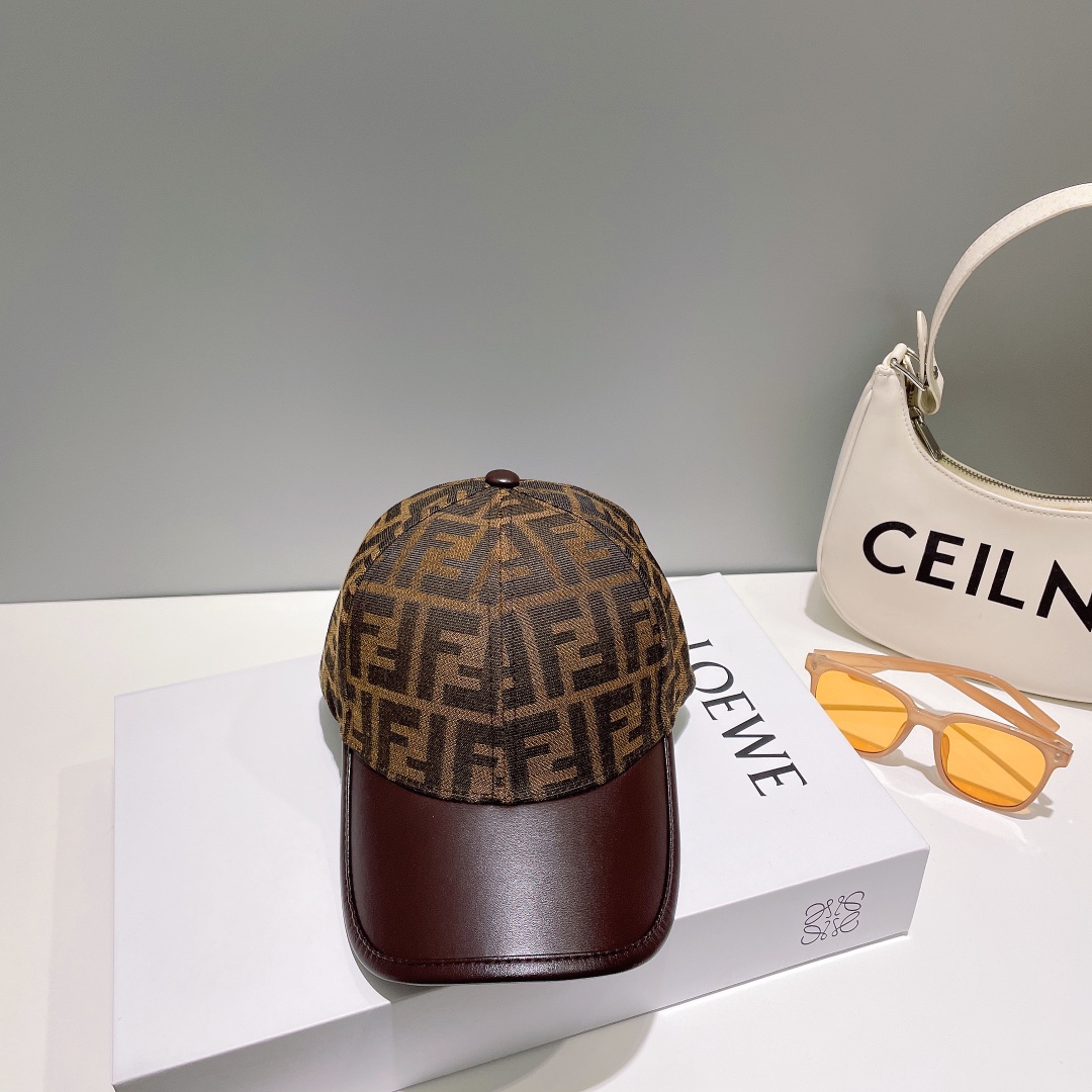 Fendi presbyopia series baseball cap