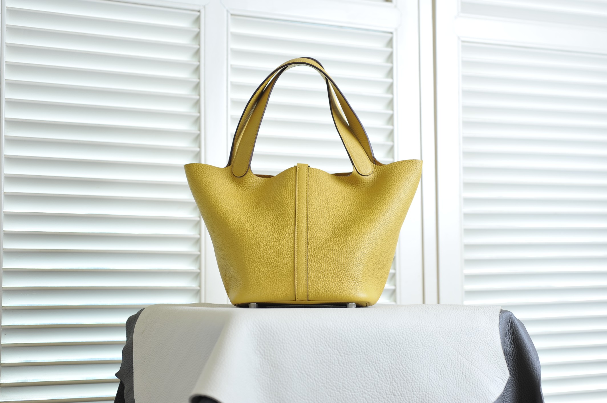 picotin22 amber yellow silver buckle TC leather