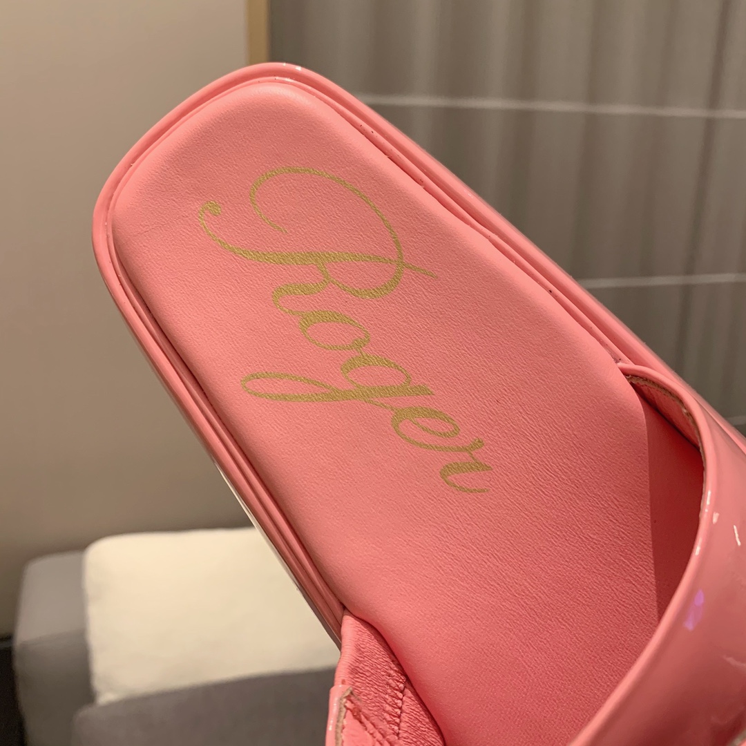 Roger Vivier | 𝟐𝟎𝟐𝟏/𝐒𝐒 𝐧𝐞𝐰 RV Top Edition Diamond Buckle Slippers Swarovski Crystal Diamonds