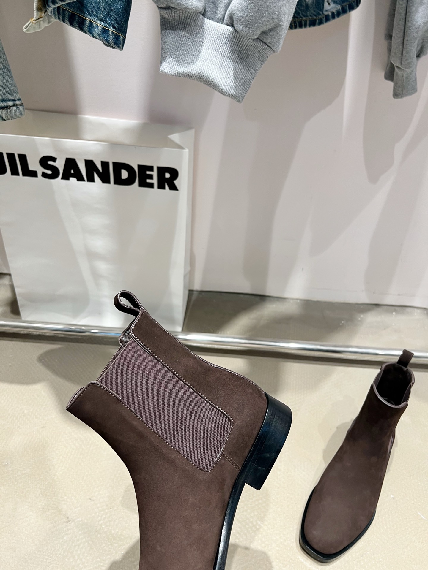 𝐓𝐇𝐄 𝐑𝐎𝐖｜𝟐𝟎𝟐𝟐/𝐒𝐒 𝐧𝐞𝐰 Top version Chelsea boots Simple and fashionable Original open model outsole
