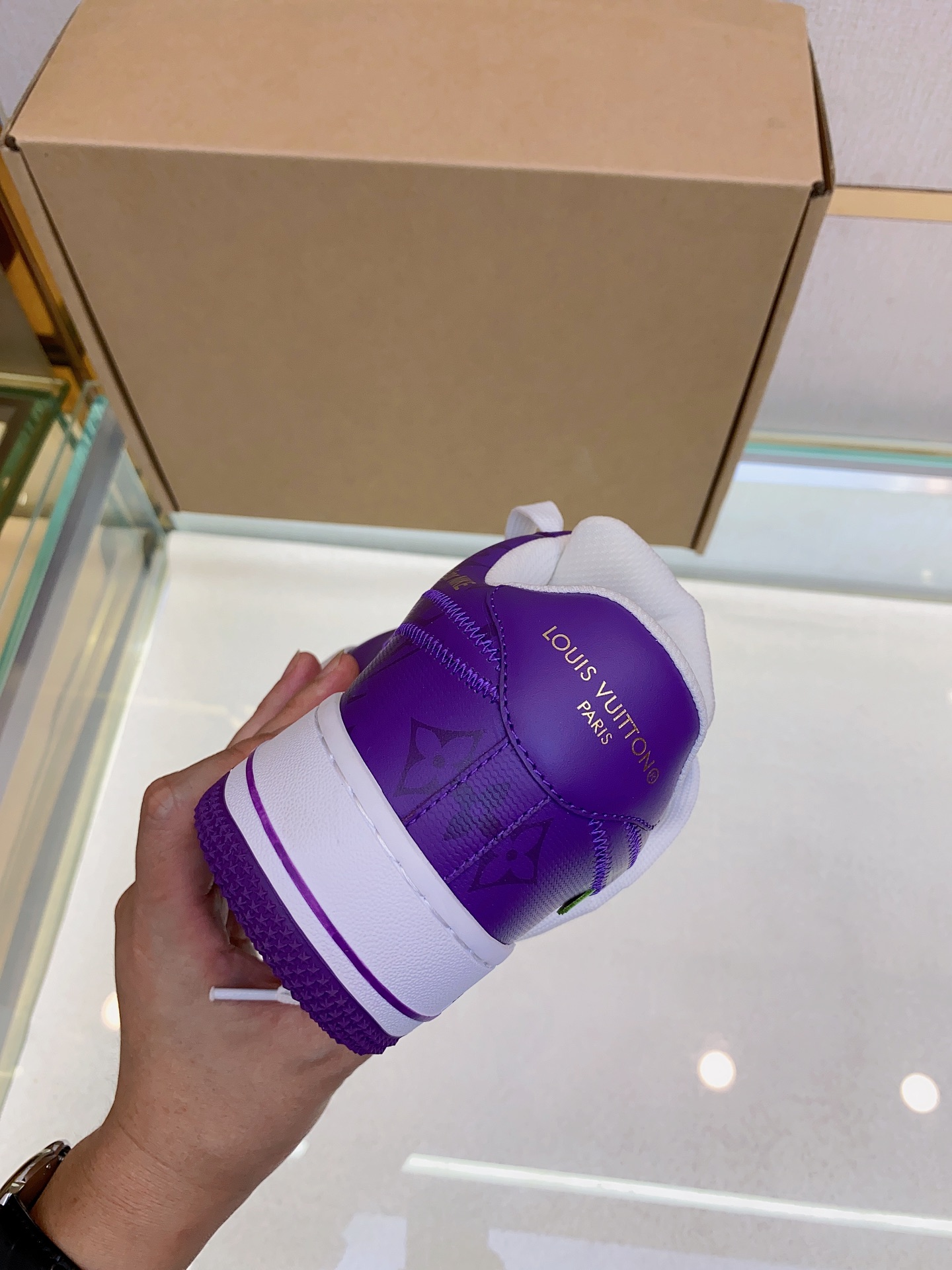 Louis Vuitton Nike joint 🆕Men's Abbesses sneakers