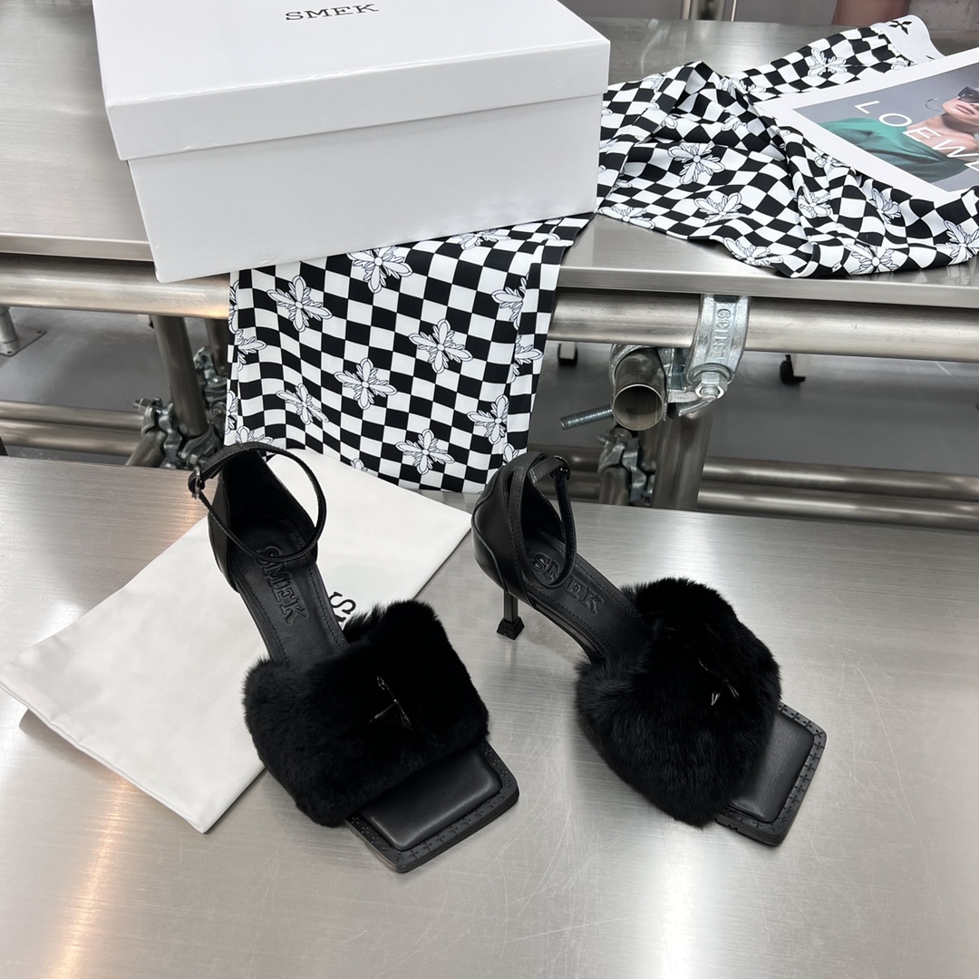 𝐒𝐌𝐅𝐊 ｜𝟐𝟎𝟐𝟐/𝐒𝐒 𝐧𝐞𝐰 SMFK 2022 Cross Flower First One Strap Thin Heel Cross Otter Rabbit Fur Sandals