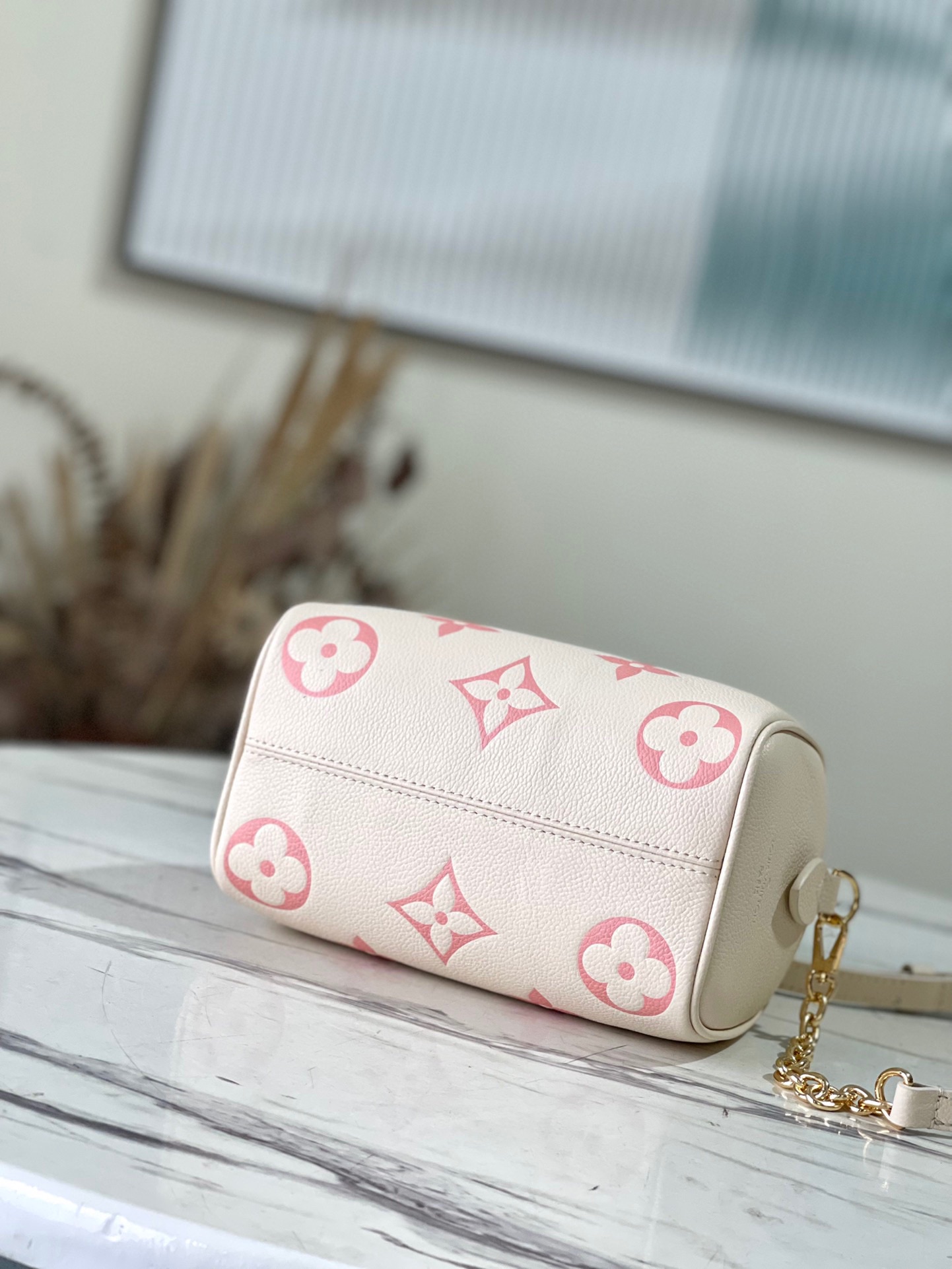 𝐋𝐎𝐔𝐈𝐒 𝐕𝐔𝐈𝐓𝐓𝐎𝐍    M46397