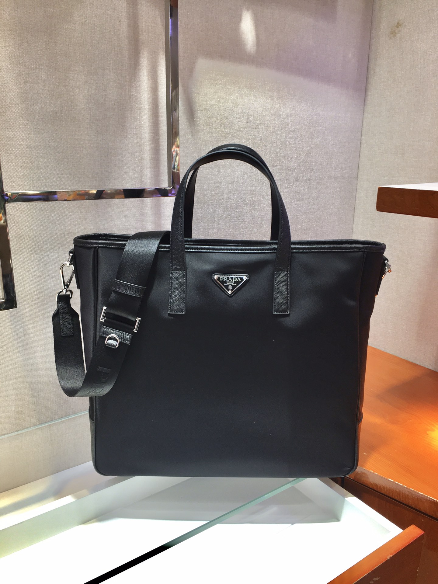 𝐏𝐑𝐀𝐃𝐀 New shopping bag