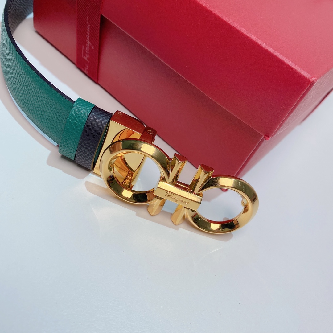 FERRAGAMO Ladies Reversible Top Grain Leather Belt