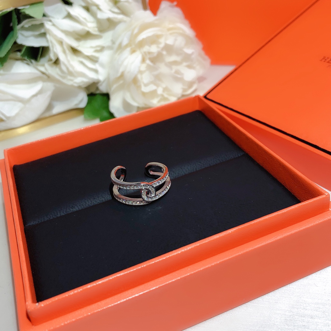 Hermes Rings