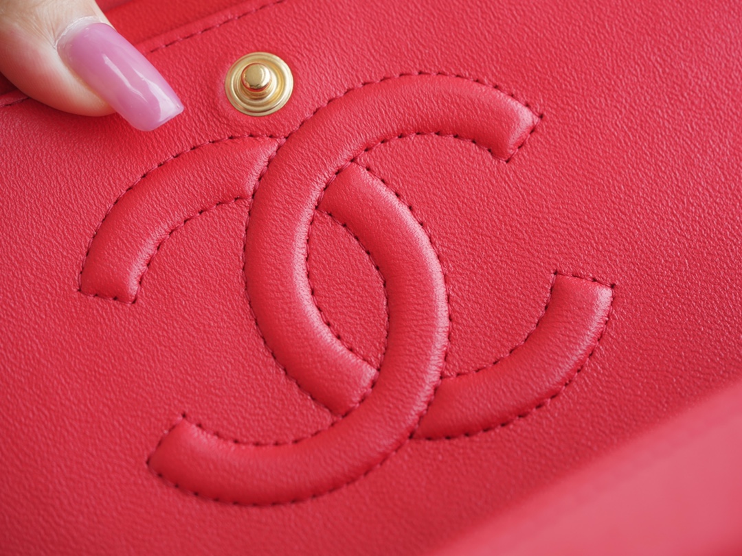 𝐂𝐇𝐀𝐍𝐄𝐋 Classic Flap Italy 🇮🇹 