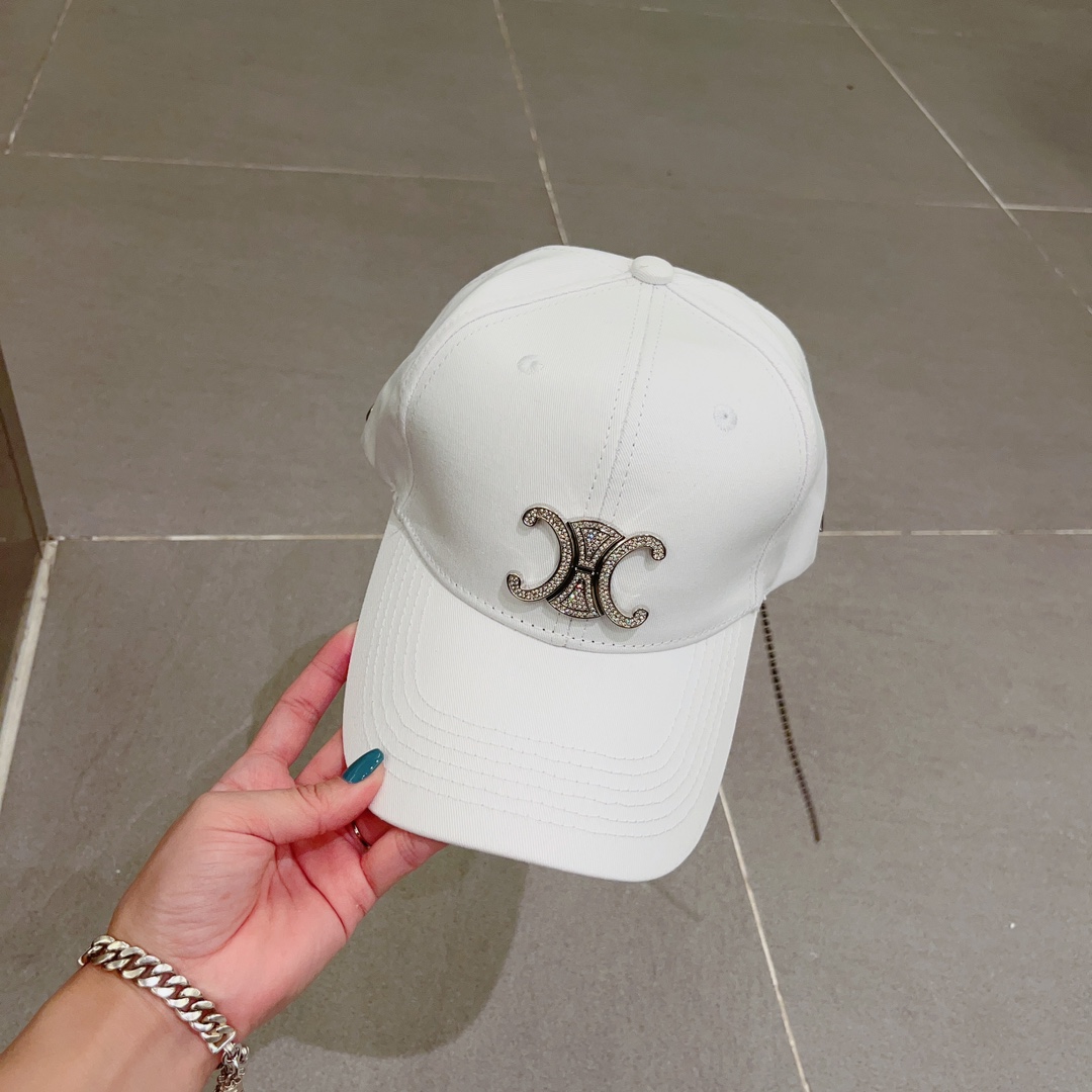 Celine  new peaked cap