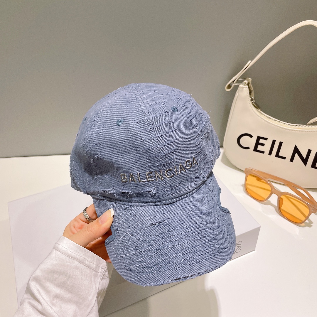Balenciagabaseball cap