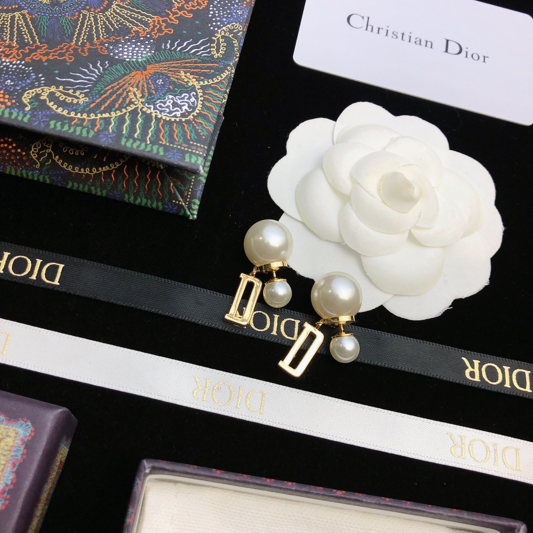 Dior earrings