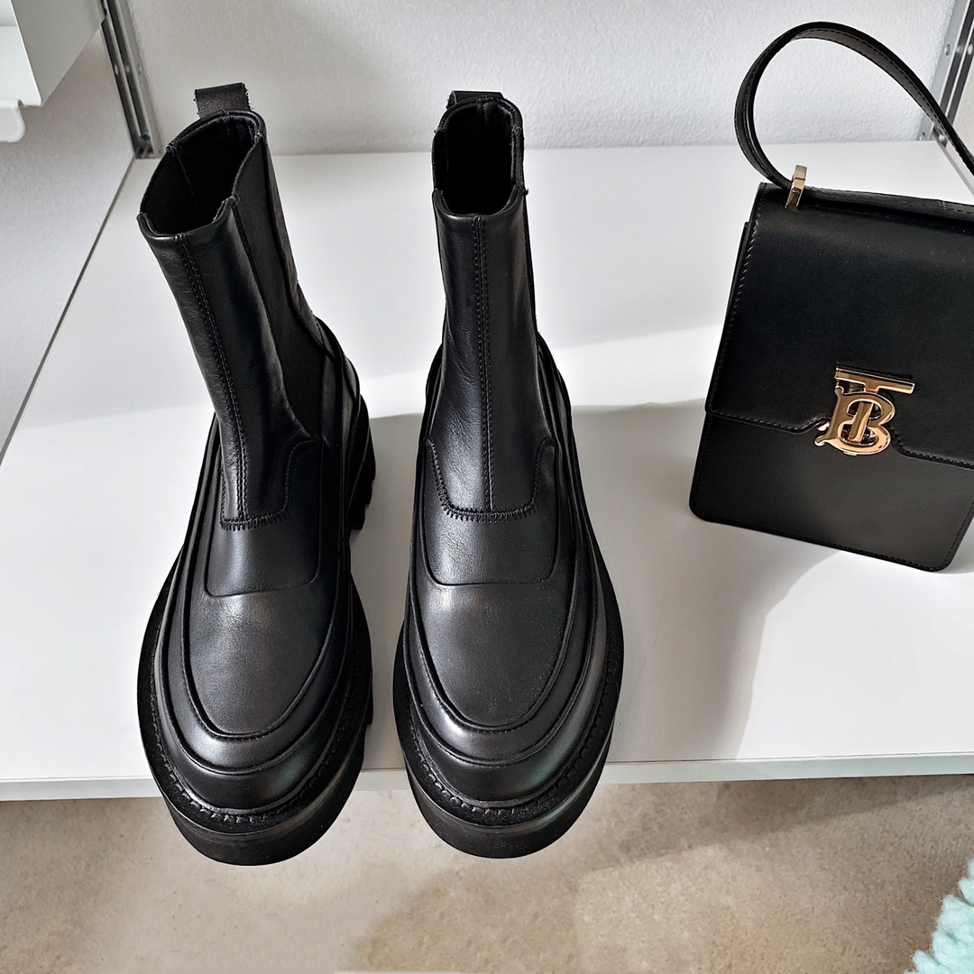 ROMBAUT thick-soled boots Original cowhide upper Original private molded outsole Sheepskin lining