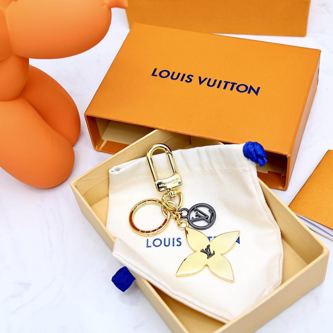 Louis Vuitton Lv Keychain Chain bag accessory