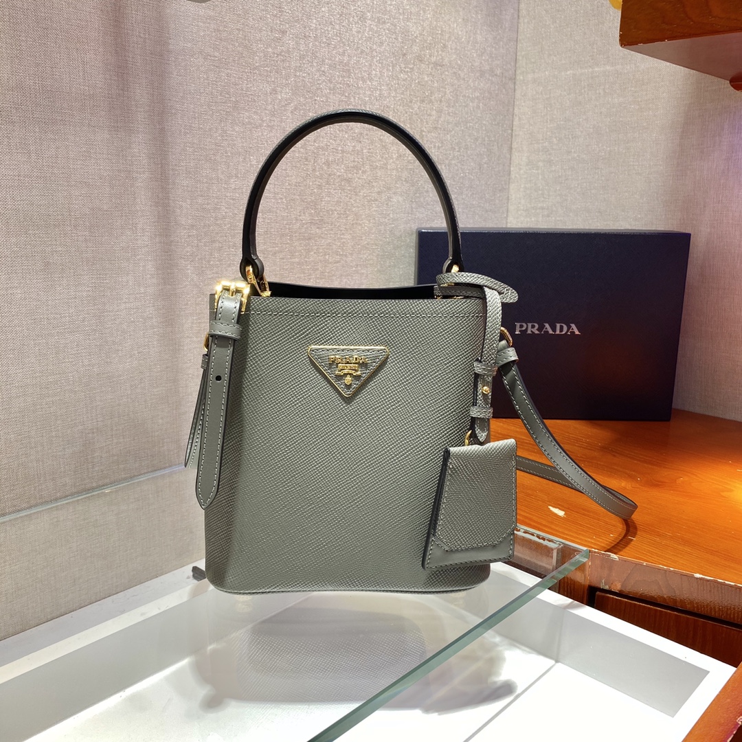𝐏𝐑𝐀𝐃𝐀 1BA217 Mini