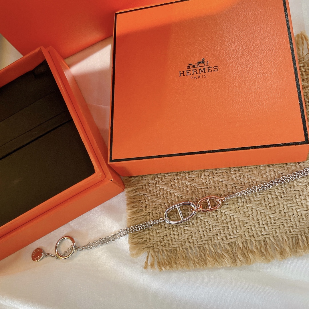 Hermes bracelet