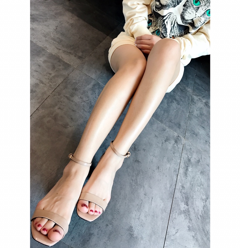 【Saint Laurene Saint Laurent】 YSL summer model thick heeled sandals with 6.5cm high