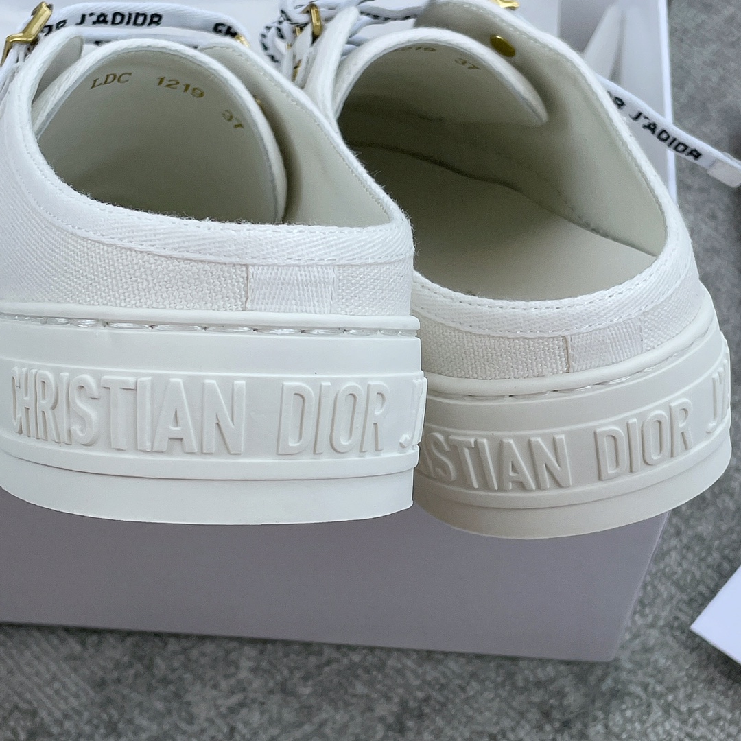 DIOR Canvas half slipper Water-dyed sheepskin lining TPU sole White canvas