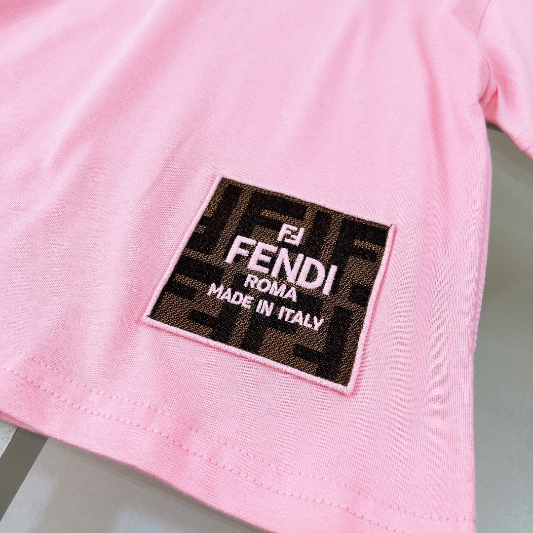 Fendi spring and summer children's suit