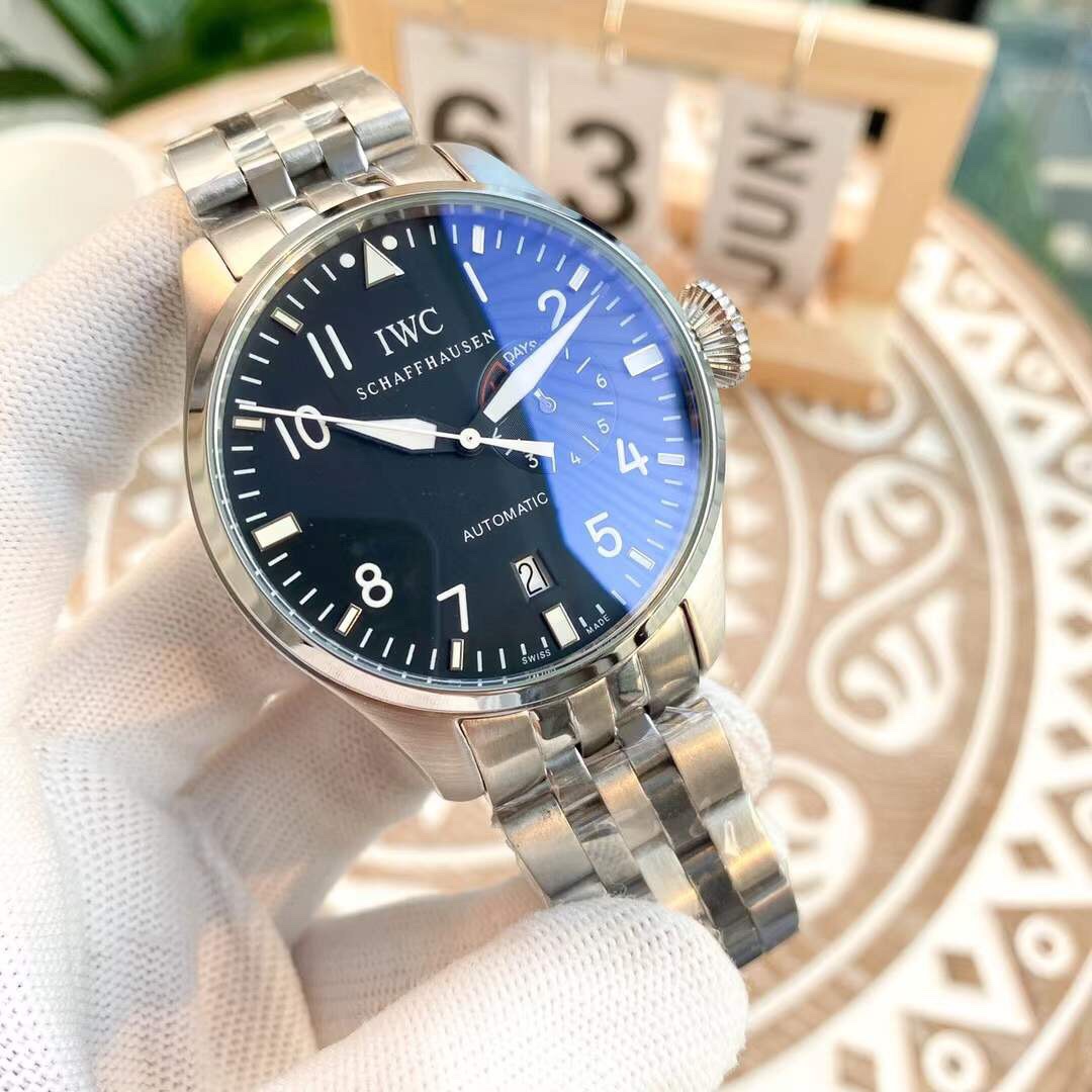 IWC- Vanguard - Men's Watch Mechanical Automatic Movement Mineralized Glass 316L Stainless Steel Case