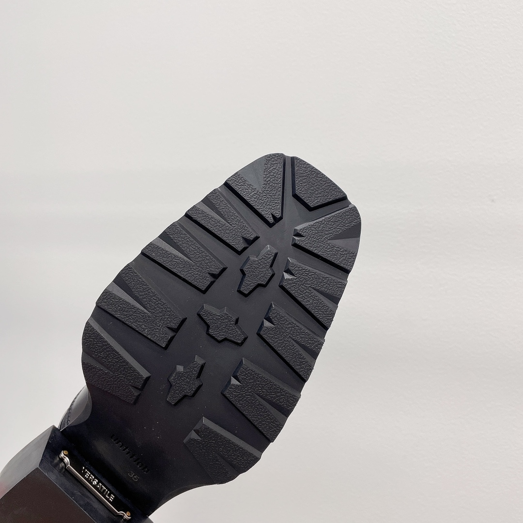 Untitlab 𝟐𝟎𝟐𝟏/𝐒𝐒 𝐧𝐞𝐰 Exclusive and correct version of Untitlab 2021/aw fall/winter fashionable boots