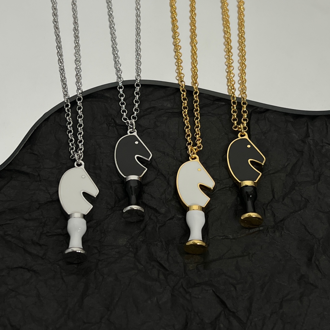 Hermes necklace