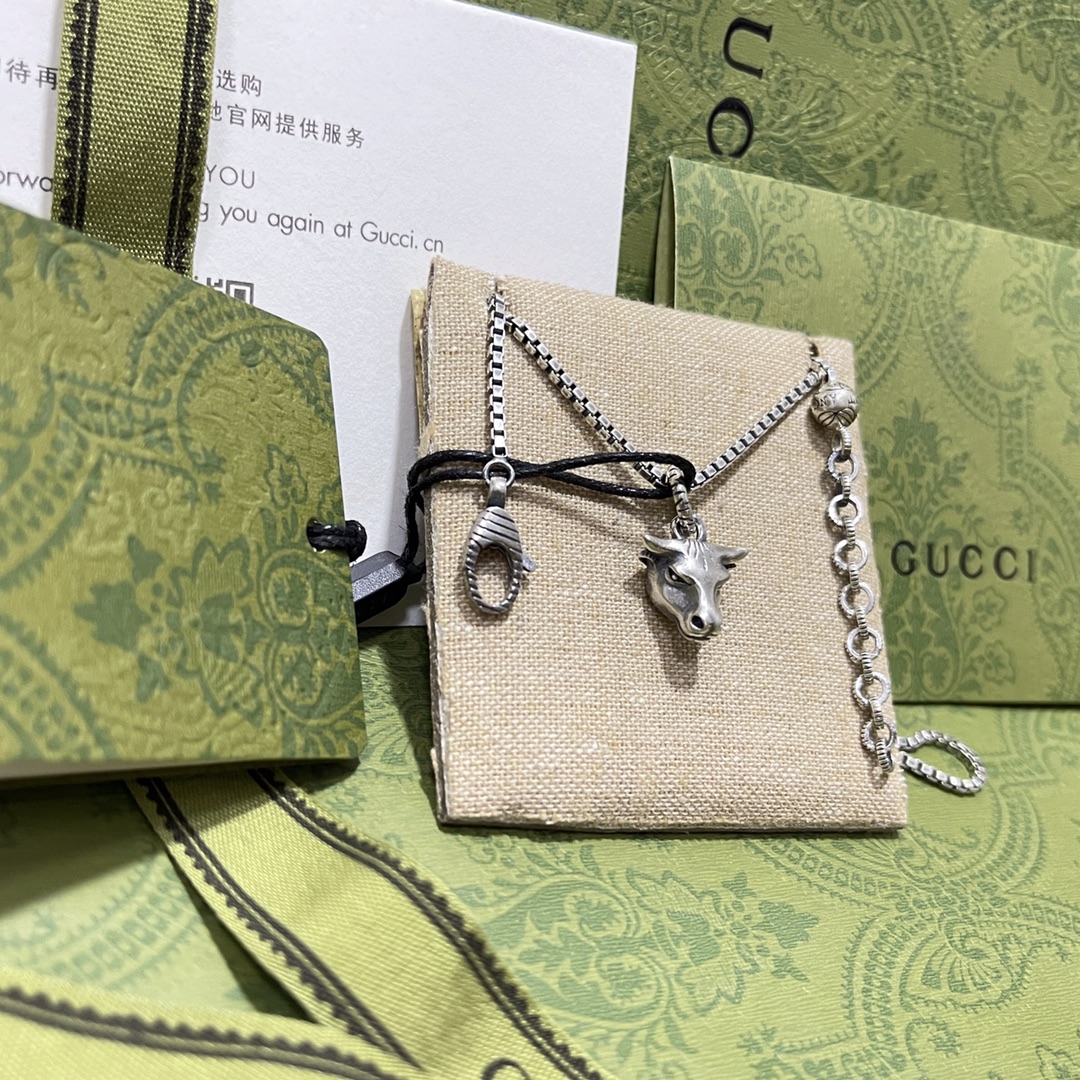 𝐆𝐮𝐜𝐜𝐢 Animal Zodiac Bull Head Necklace