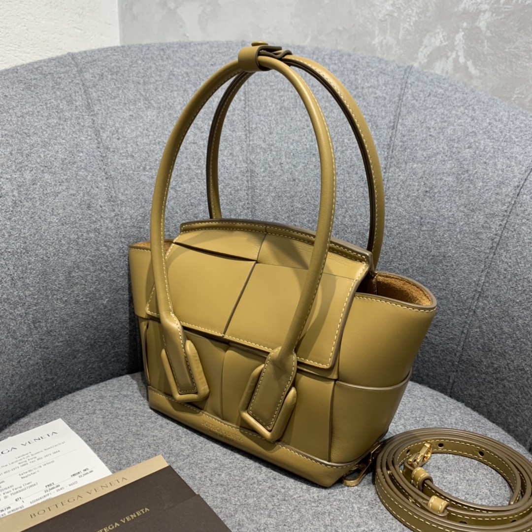 Bottega Veneta ARCO #600606