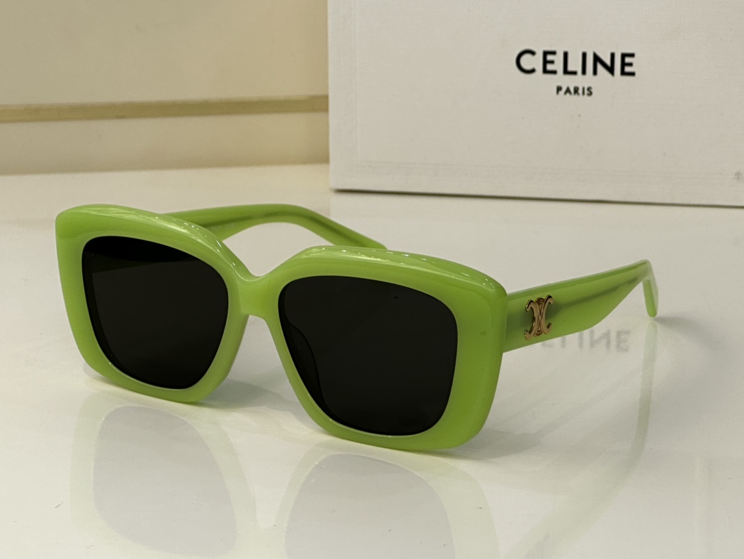 celine：CL4S216U
