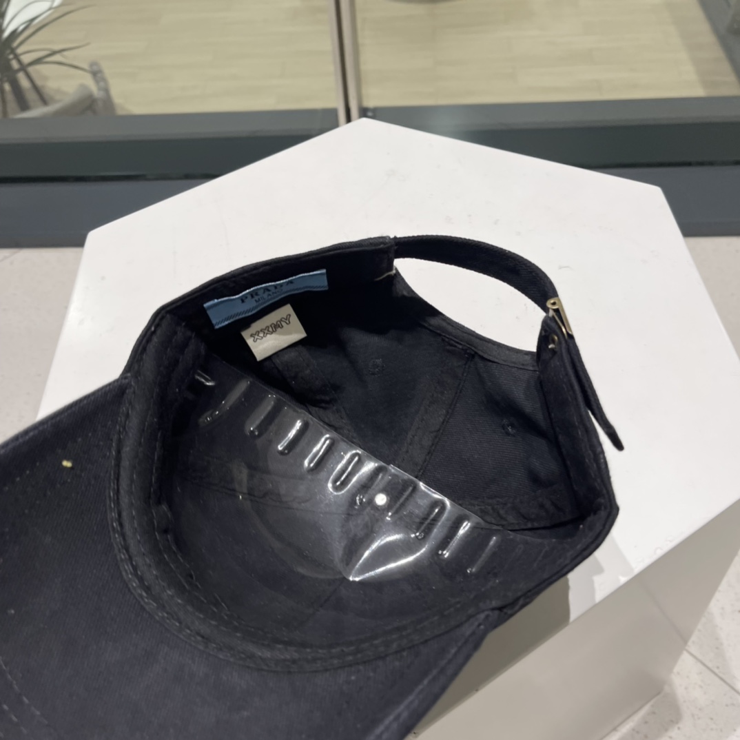 Prada baseball cap