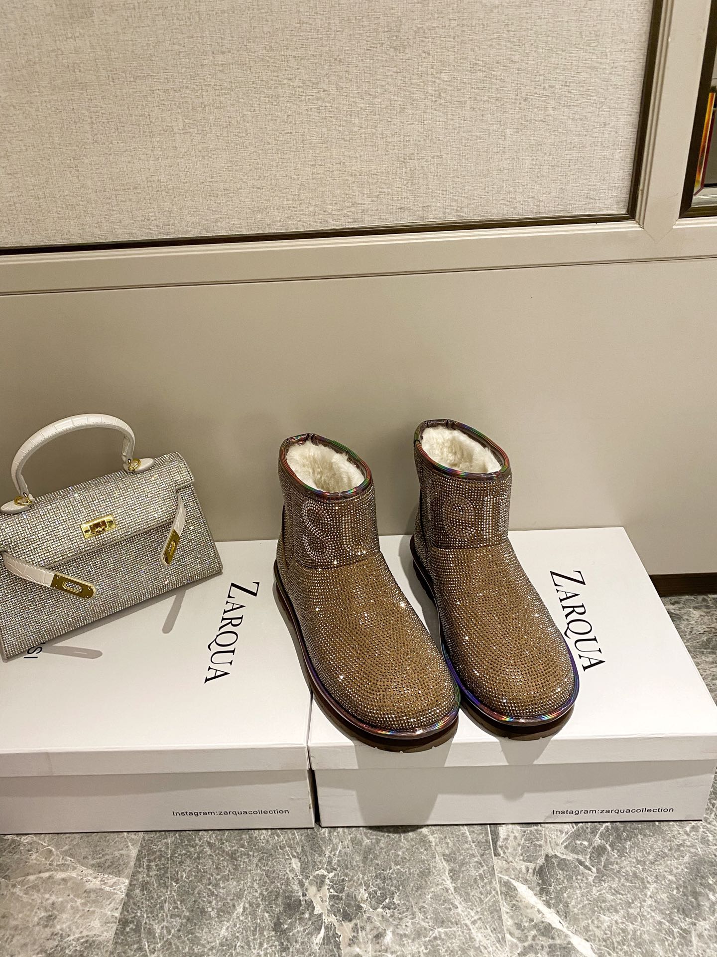 supermen & Louis Vuitton LV cooperation models full of diamonds snow shoes on the new lining pure wool super warm
