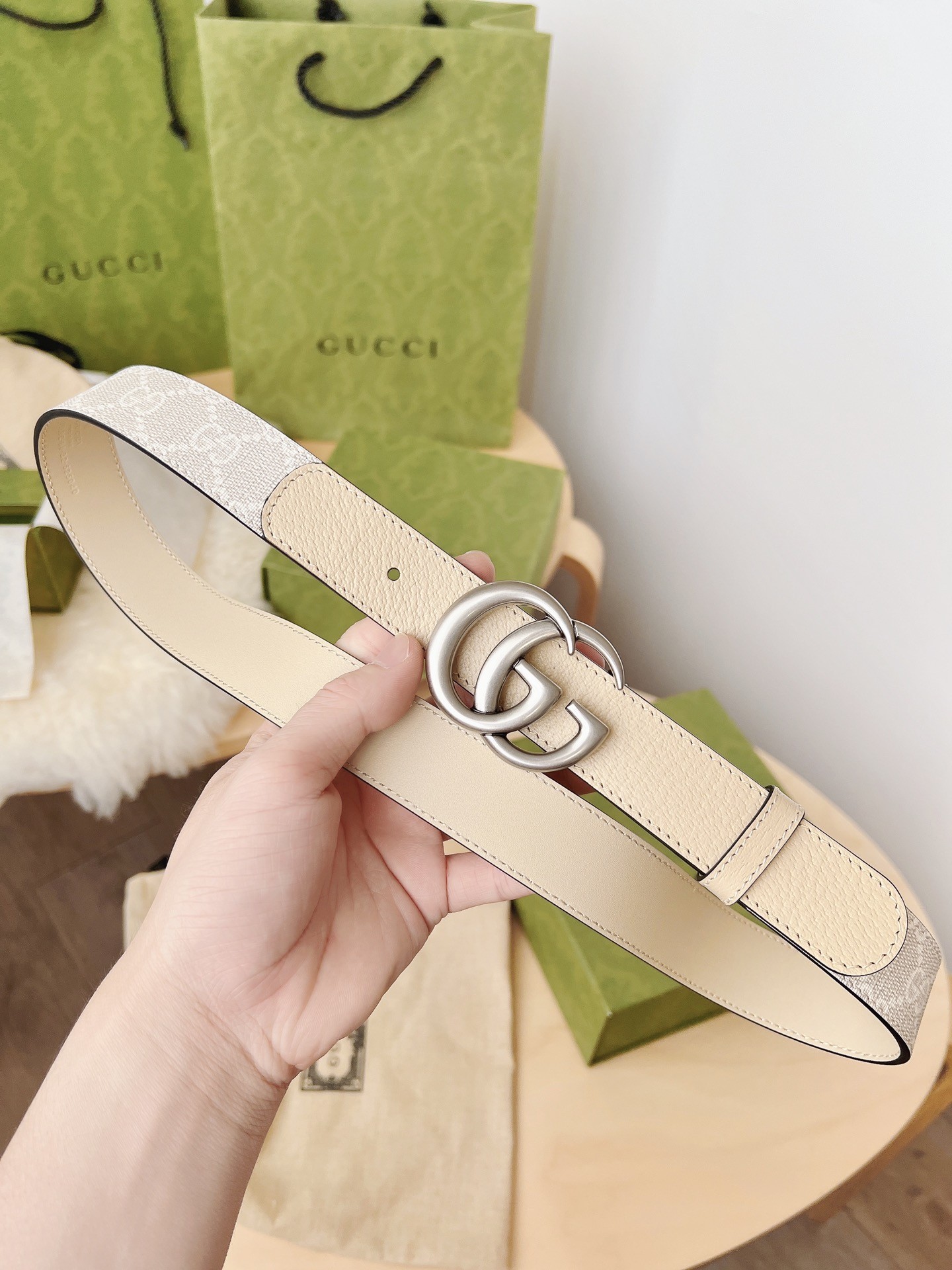 GUCCi Ladies Belt