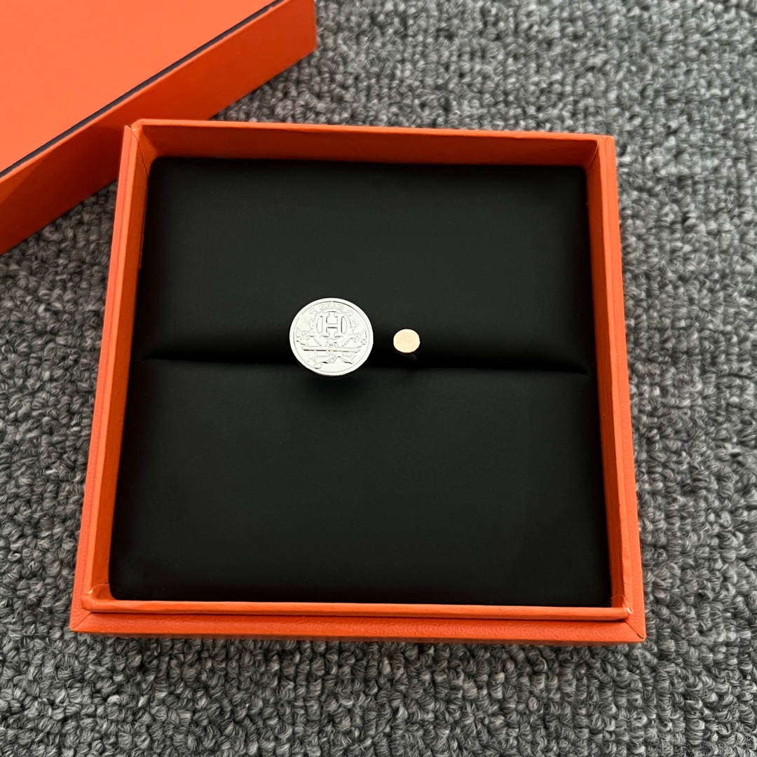 Hermes Rings