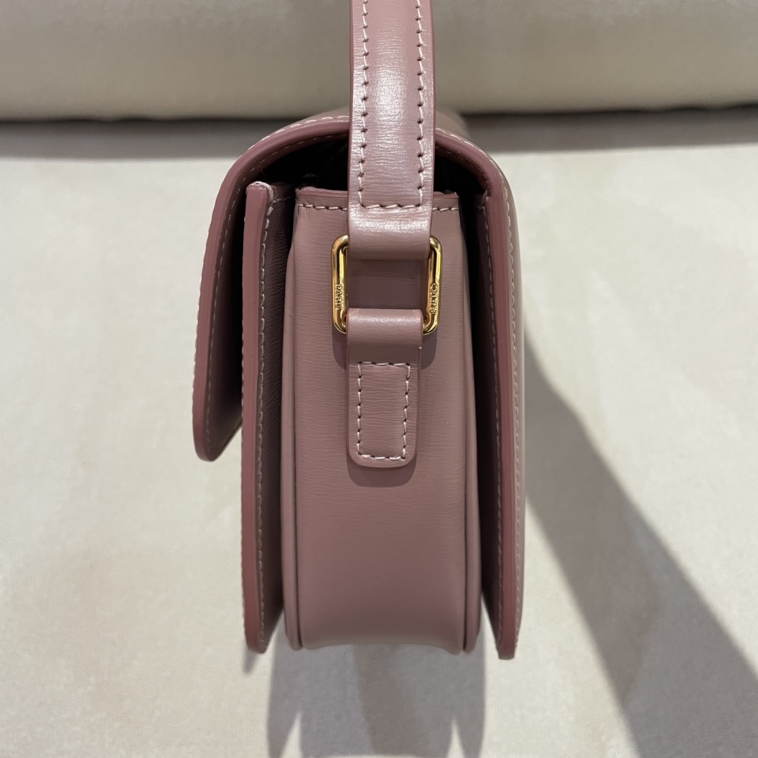 𝐂𝐞𝐥𝐢𝐧𝐞 Triomphe teen 18.5cm