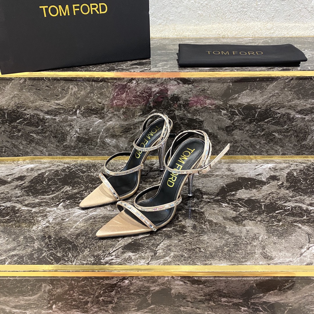 TOM FORD Spring/Summer 2020 counter main new products, pointed toe a word straps back hollow high heel sandals