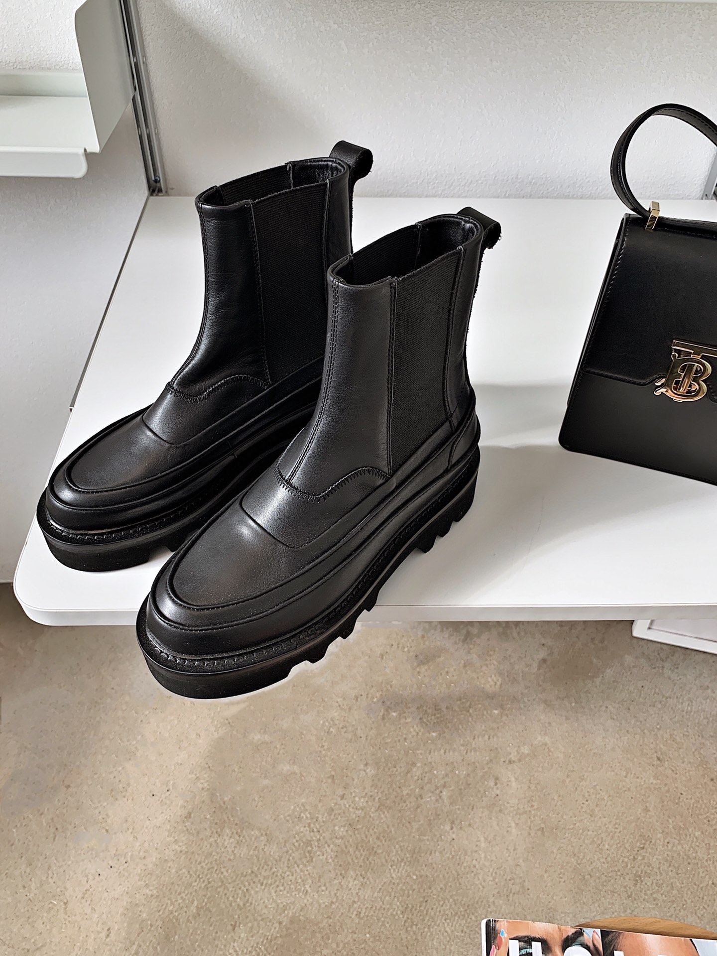 ROMBAUT thick-soled boots Original cowhide upper Original private molded outsole Sheepskin lining