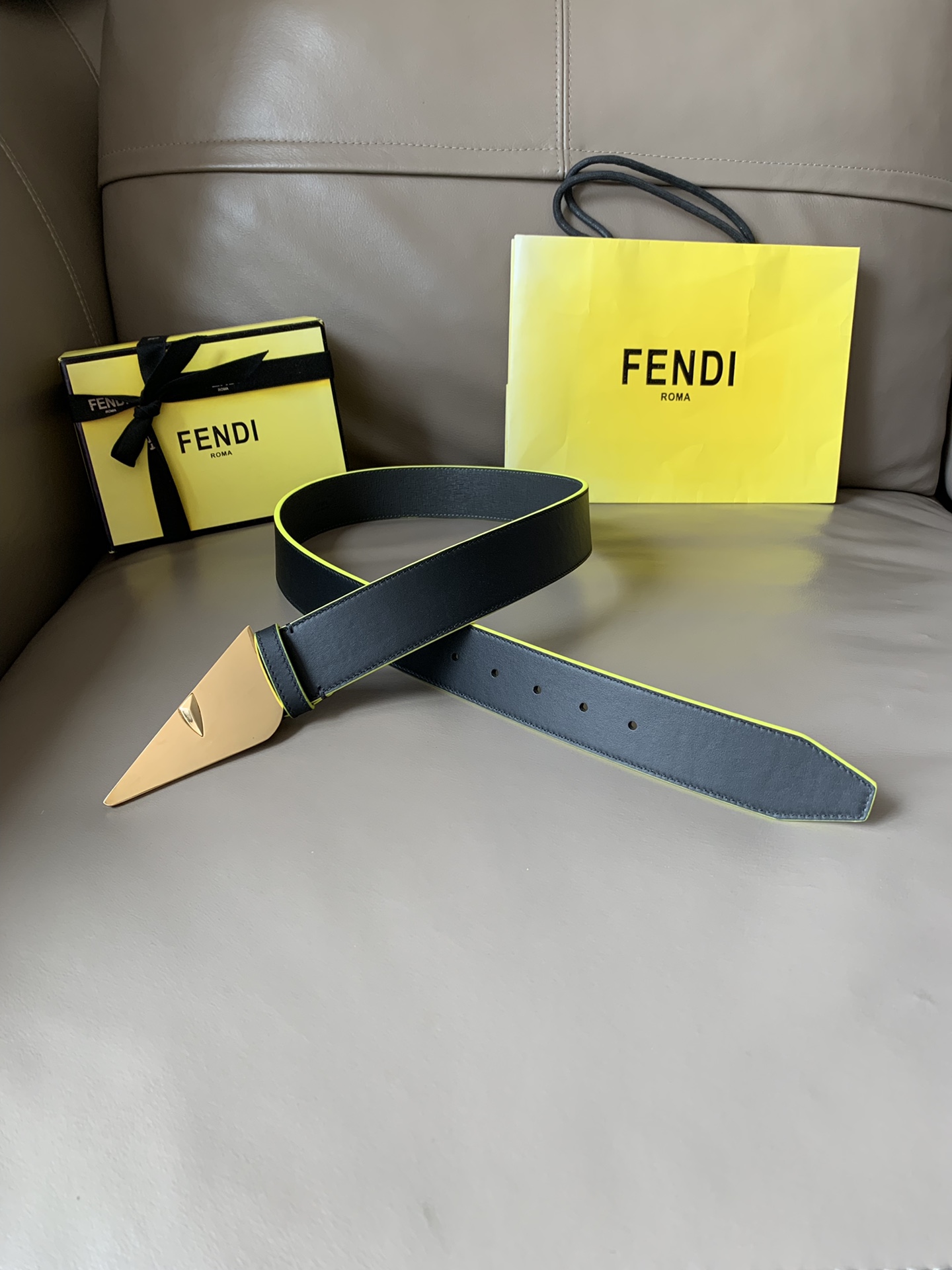 FENDI new embroidery    belt βοΈFF pattern wide belt