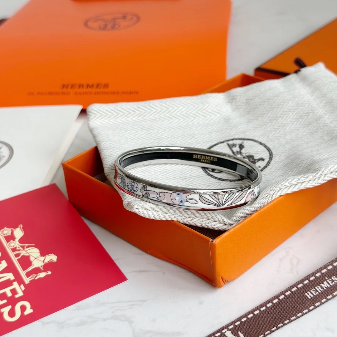 Hermes bracelet