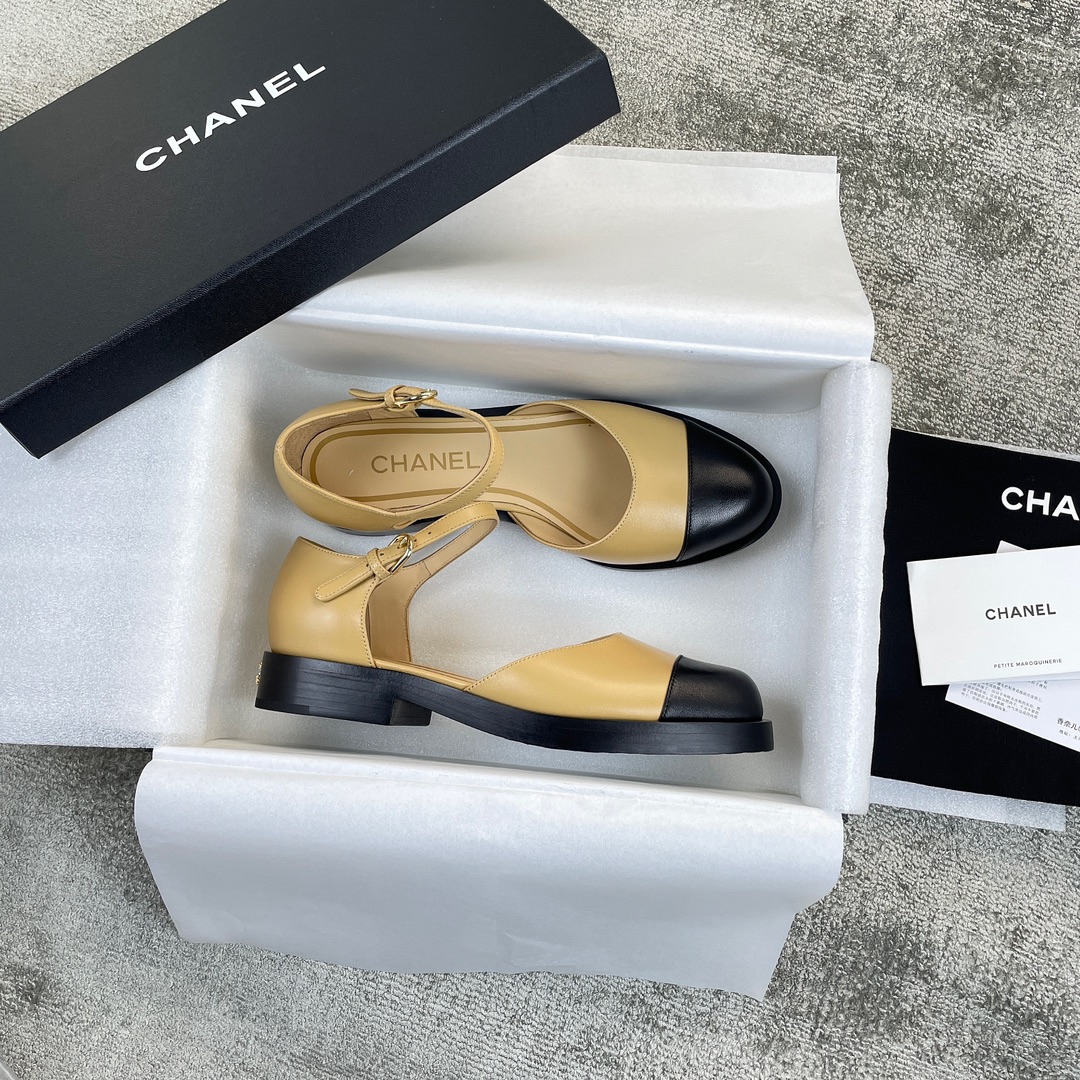 CHANEL latest thick bottom Mary Jane, the thick bottom of the support to make this more vintage warmth